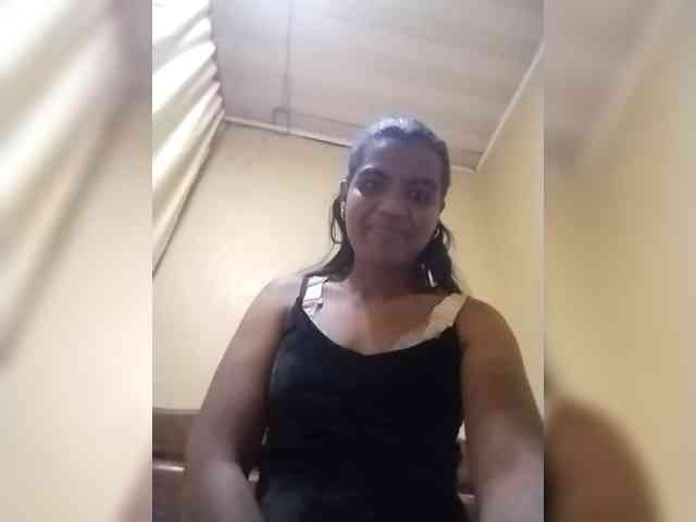 Royblackhot webcam