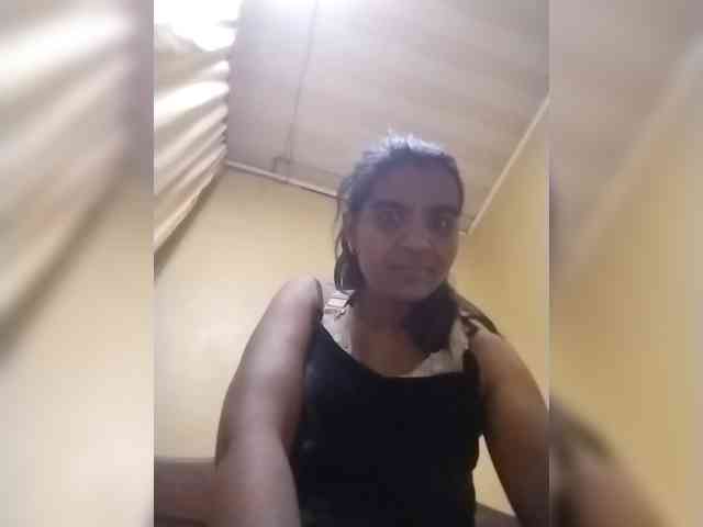 Royblackhot webcam