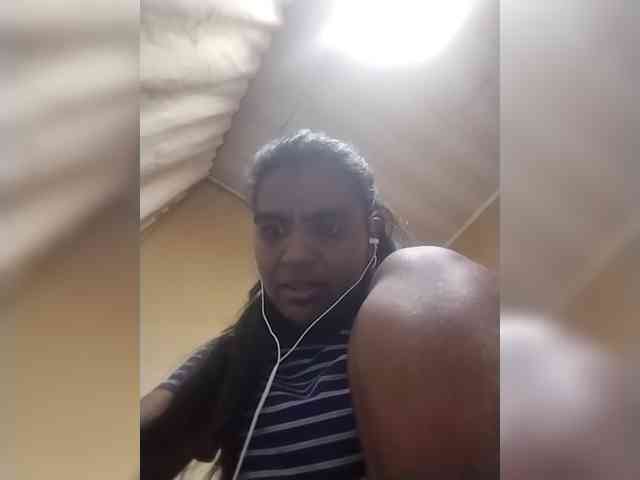 Royblackhot webcam