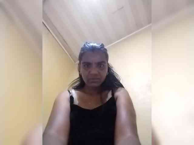 Royblackhot webcam