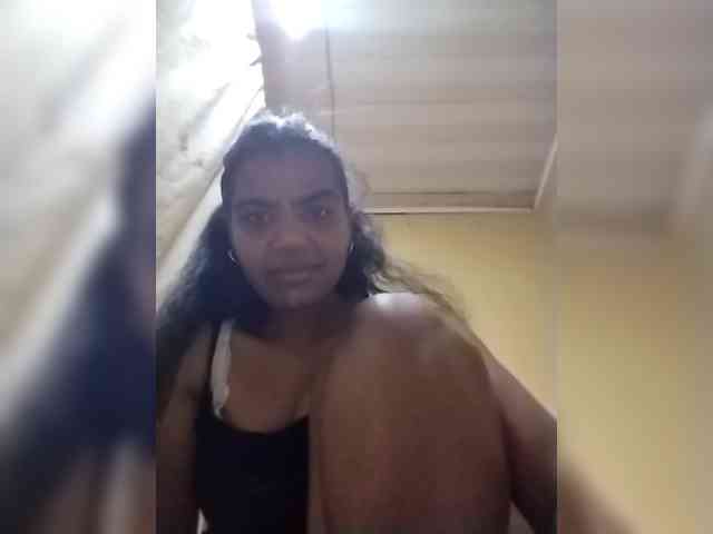 Royblackhot webcam