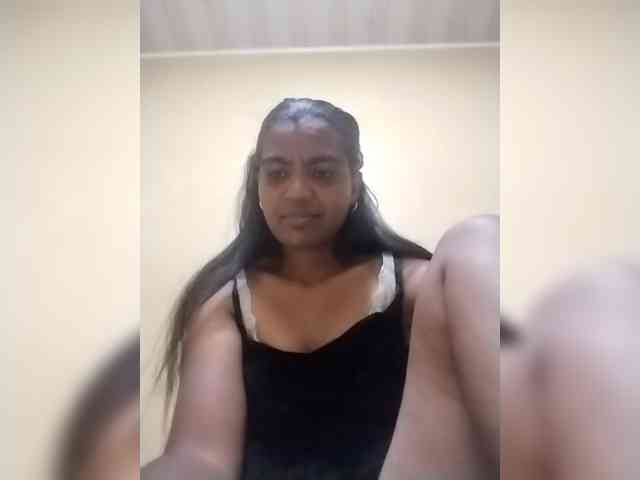 Royblackhot webcam