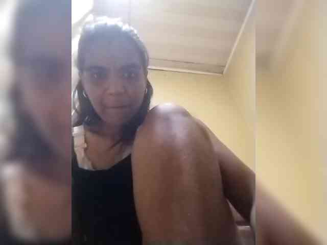 Royblackhot webcam