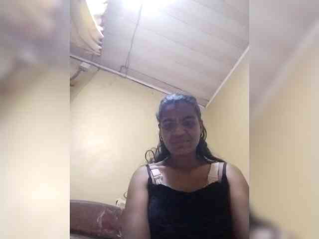Royblackhot webcam