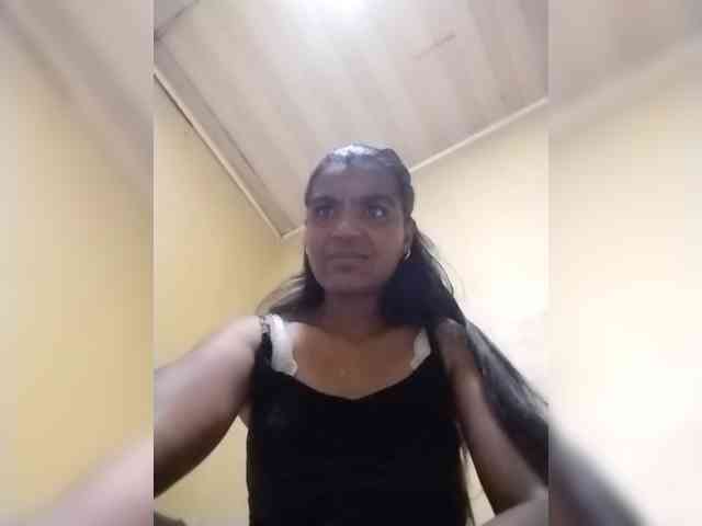 Royblackhot webcam