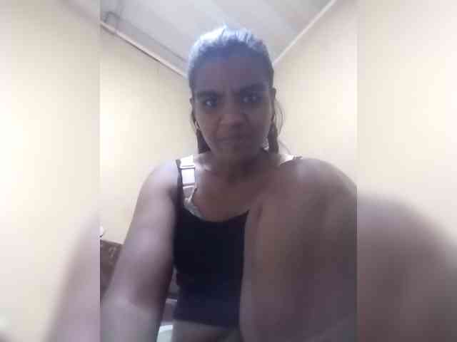 Royblackhot webcam