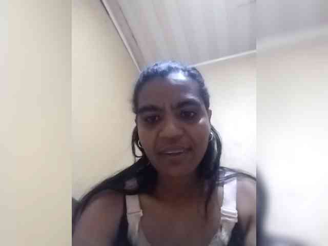 Royblackhot webcam