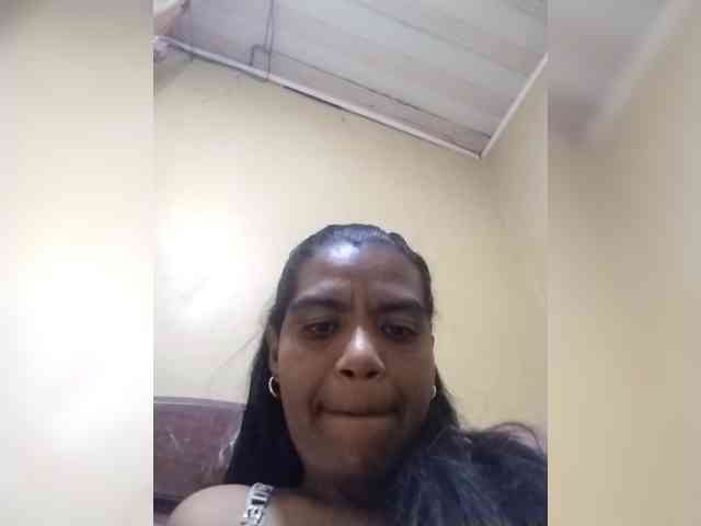 Royblackhot webcam