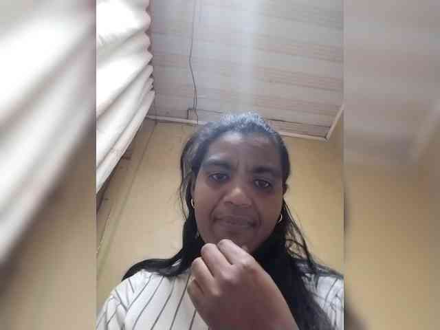 Royblackhot webcam