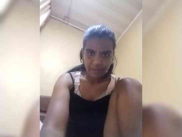 Royblackhot webcam