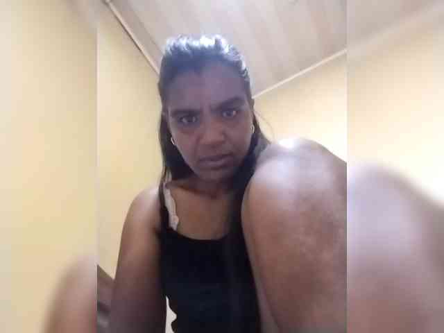 Royblackhot webcam
