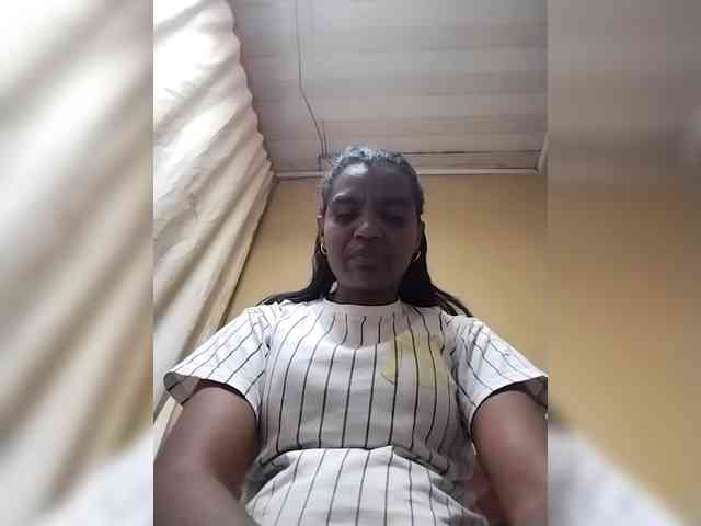 Royblackhot webcam