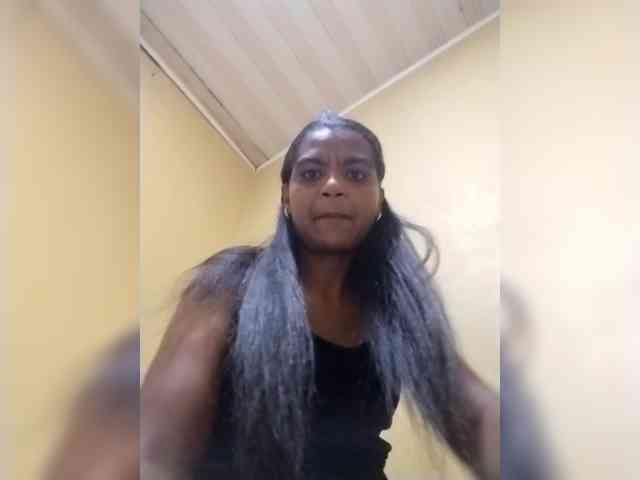 Royblackhot webcam