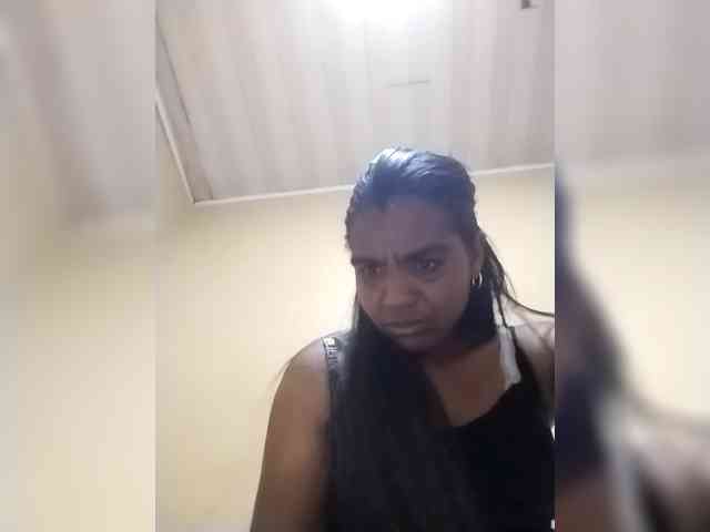 Royblackhot webcam
