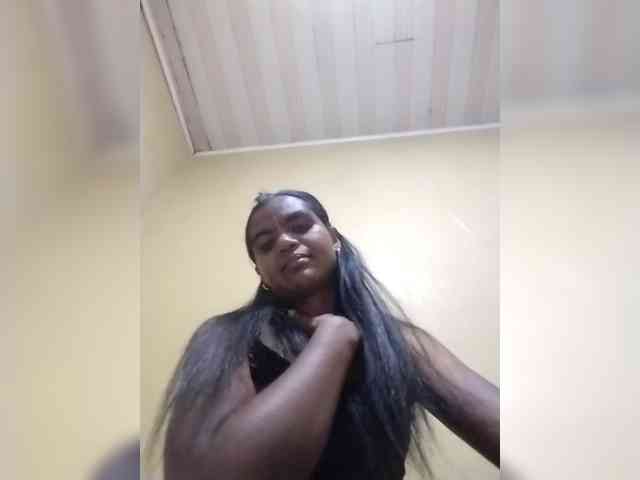 Royblackhot webcam