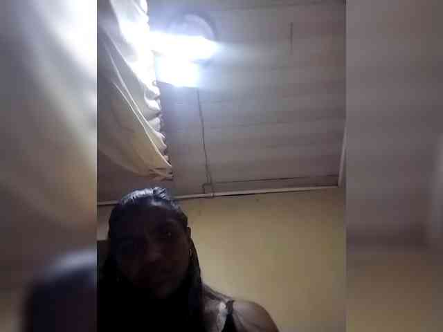 Royblackhot webcam