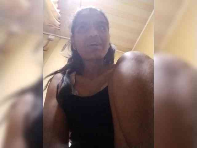 Royblackhot webcam