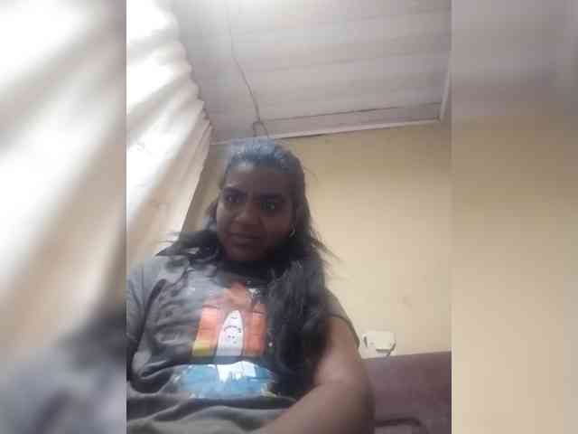 Royblackhot webcam