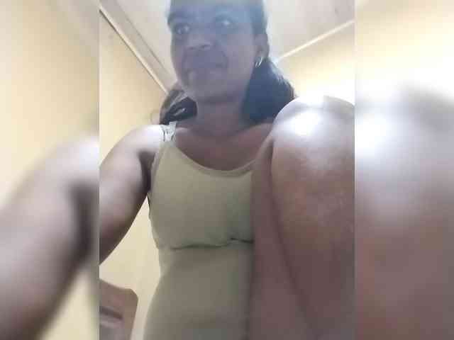 Royblackhot webcam