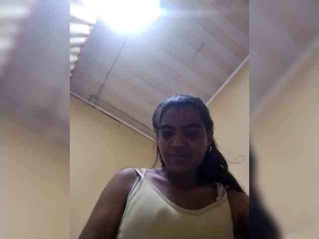 Royblackhot webcam