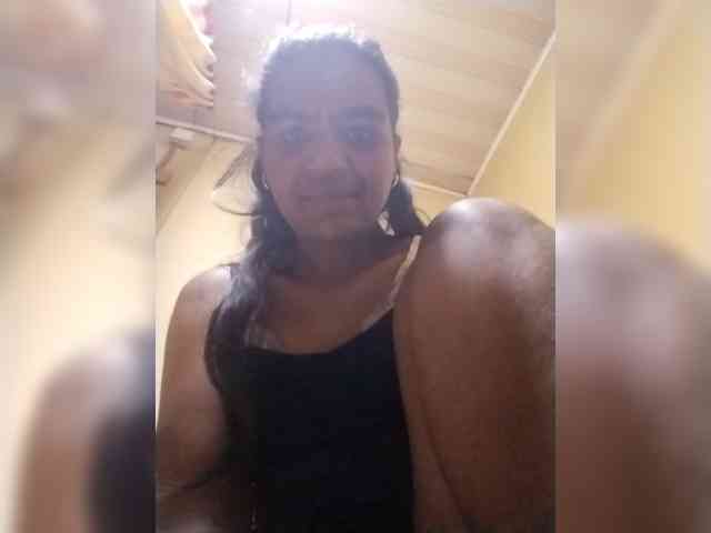 Royblackhot webcam