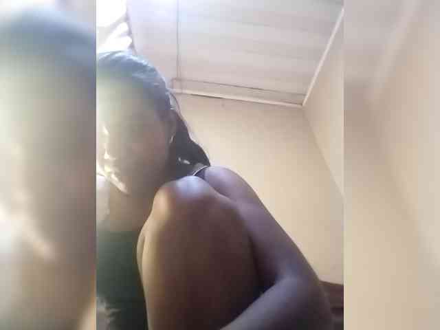 Royblackhot webcam