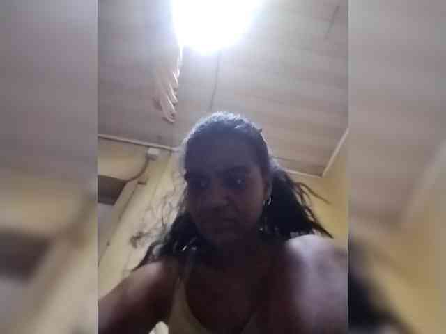 Royblackhot webcam