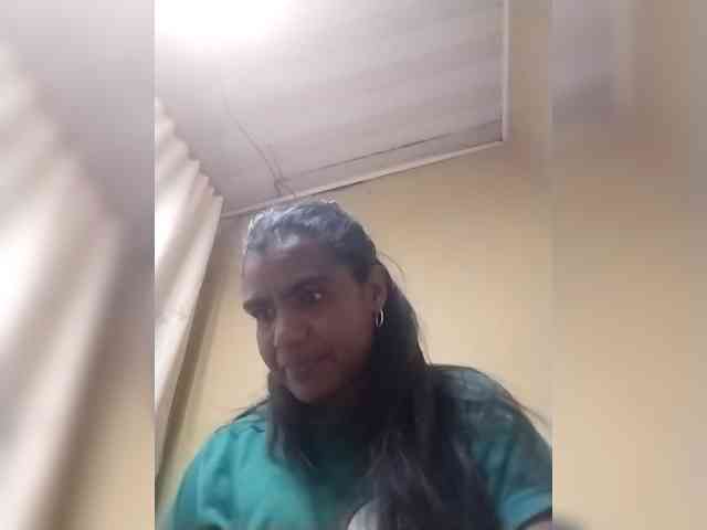 Royblackhot webcam