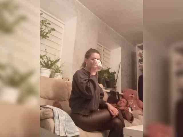 Lisa1989 webcam