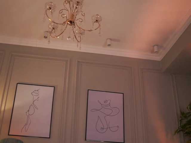 ChicaOra live cam preview