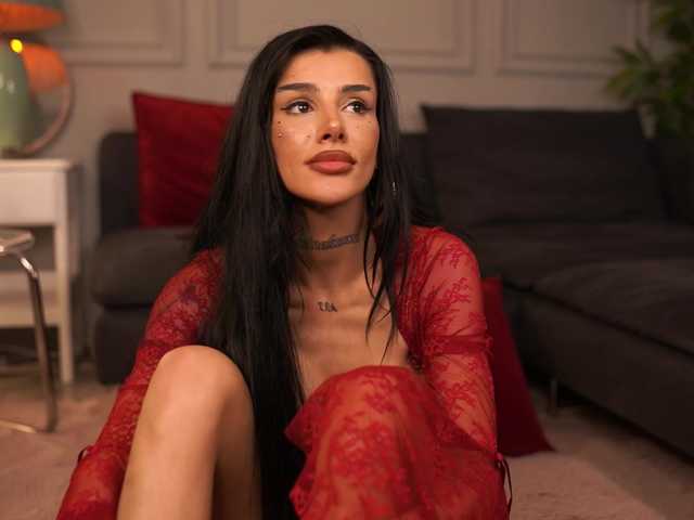 ChicaOra live cam on BongaCams