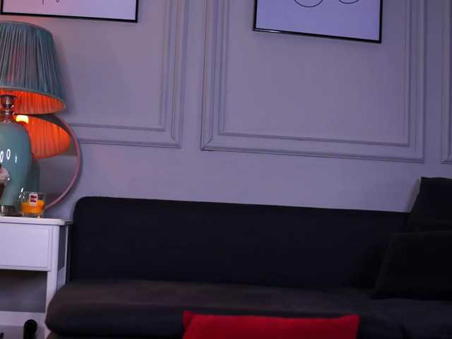 ChicaOra, live now on BongaCams