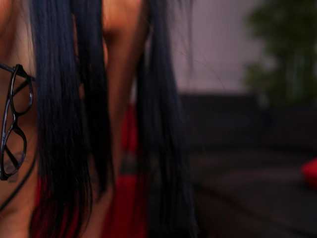 ChicaOra live webcam show