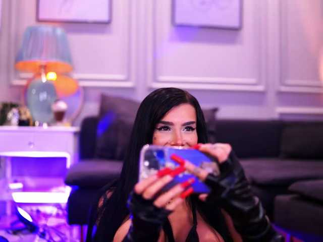 ChicaOra live cam on BongaCams