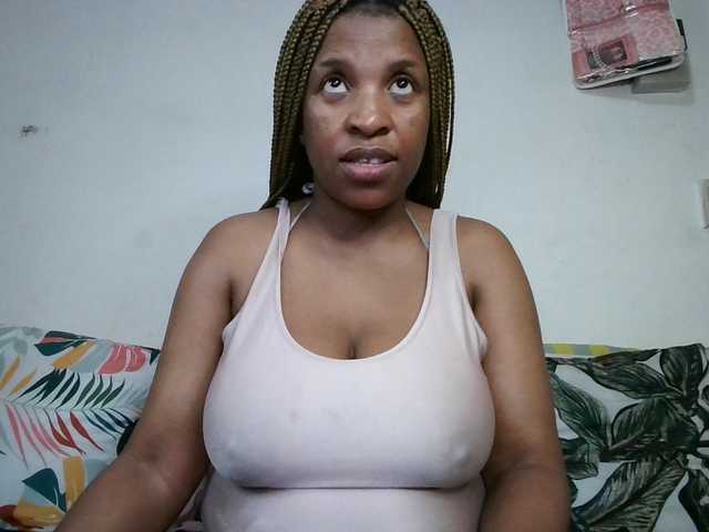 Superassxxx — live female cam