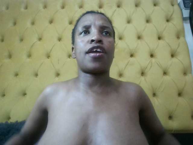 Superassxxx's BongaCams show and profile