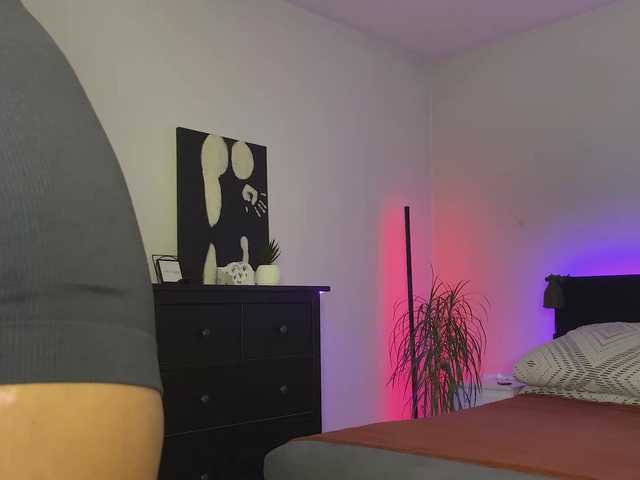 dalmatian-girl live cam on BongaCams