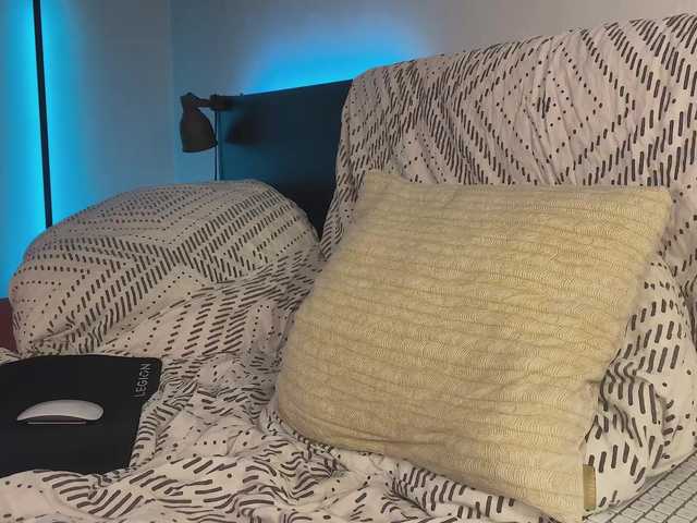 dalmatian-girl live cam on BongaCams