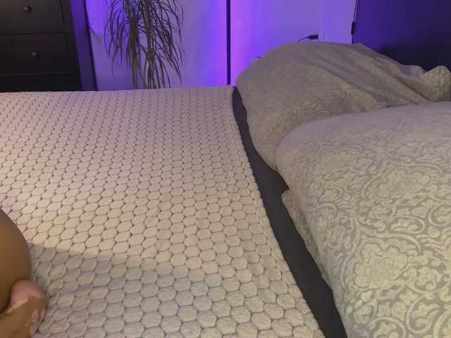 dalmatian-girl live cam on BongaCams