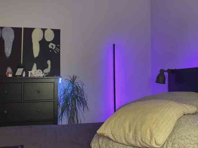 dalmatian-girl webcam