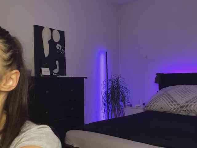 dalmatian-girl webcam