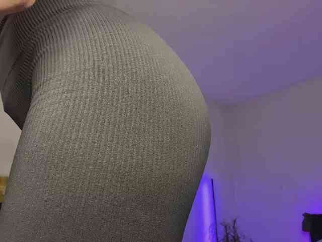 dalmatian-girl webcam