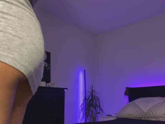 dalmatian-girl webcam