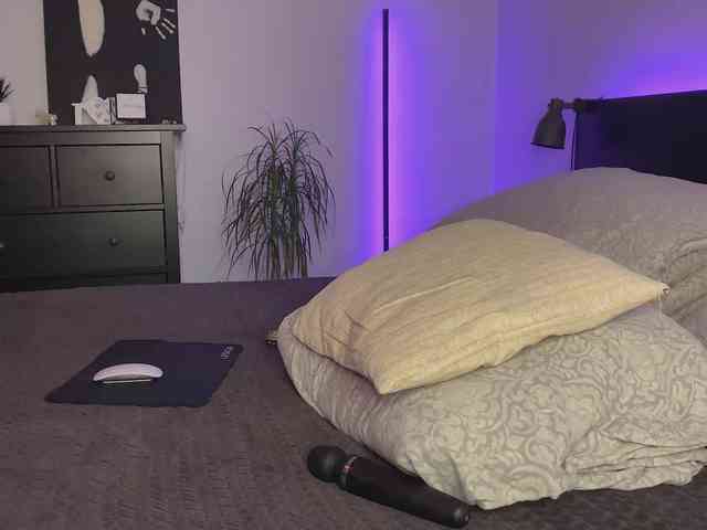 dalmatian-girl webcam