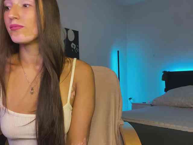 dalmatian-girl webcam