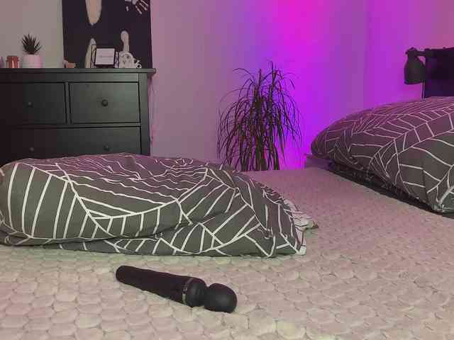 dalmatian-girl webcam