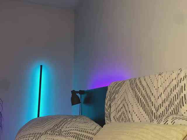 dalmatian-girl webcam