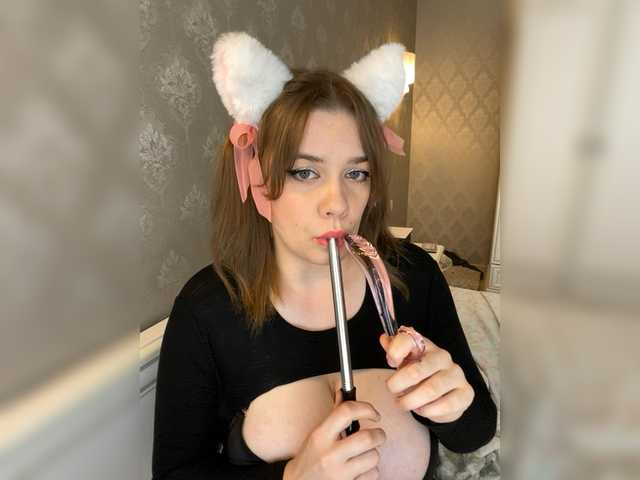 Detka-bez-monetki live cam on BongaCams