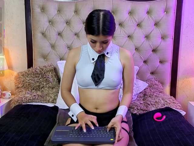 LiliOpal live cam on BongaCams