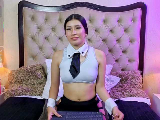 LiliOpal live cam on BongaCams